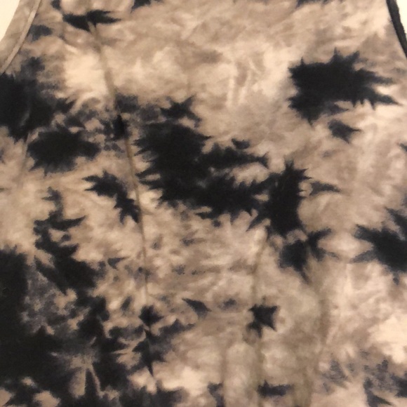PacSun x Nollie Cute Crop Top - Picture 3 of 6
